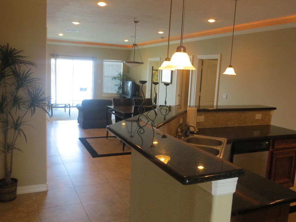 Sunset Harbor Resort Willis Extérieur photo